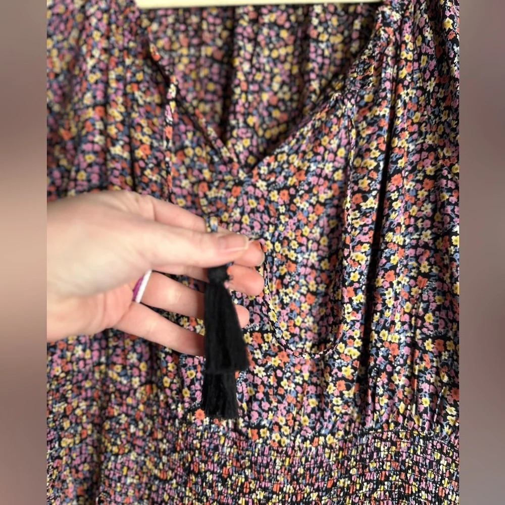 EUC• Patrons of Peace•Size Med• Floral Print• Tiered Ruffle Skirt•Smock Waist - Picture 3 of 8